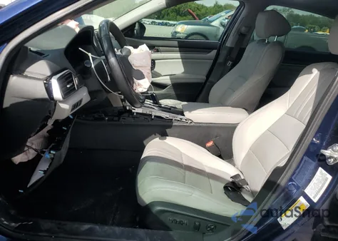 2020 Honda Accord Touring Hybrid from USA, damaged, VIN 1HGCV3F96LA005175